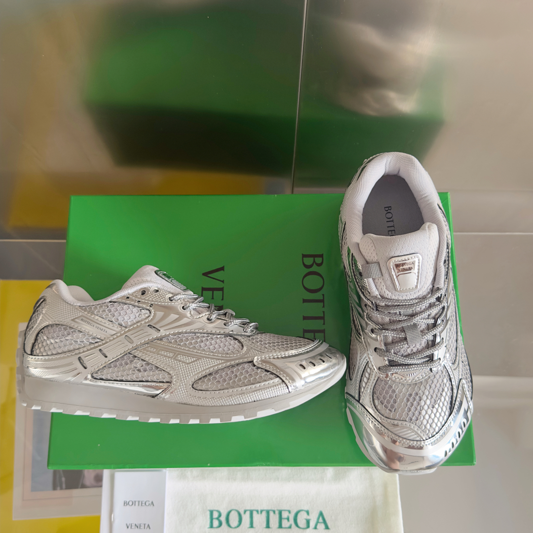 顶级版本：情侣款
Bottega Veneta 葆蝶家BV最新款Orbit系列  情侣款 复古 网面 休