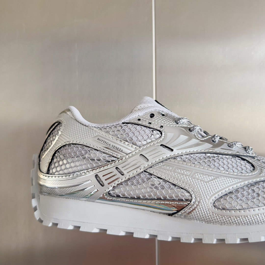 顶级版本：情侣款
Bottega Veneta 葆蝶家BV最新款Orbit系列  情侣款 复古 网面 休