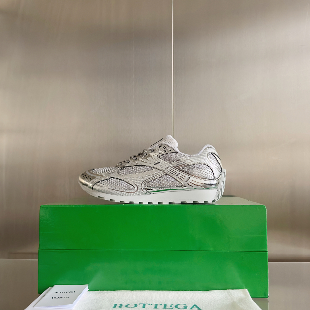 顶级版本：情侣款
Bottega Veneta 葆蝶家BV最新款Orbit系列  情侣款 复古 网面 休