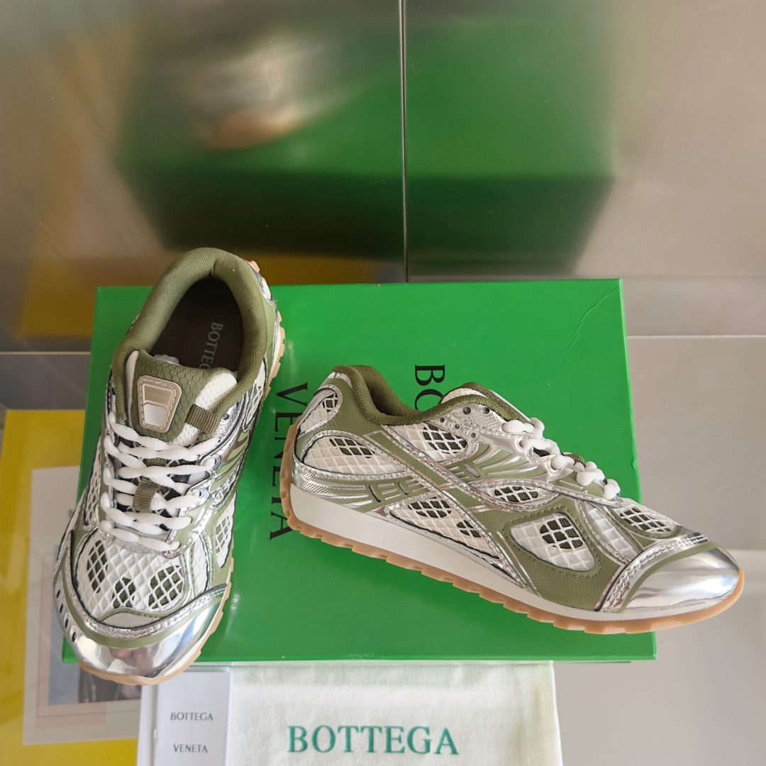 顶级版本：情侣款
Bottega Veneta 葆蝶家BV最新款Orbit系列  情侣款 复古 网面 休