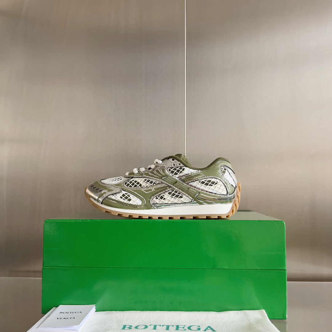 顶级版本：情侣款
Bottega Veneta 葆蝶家BV最新款Orbit系列  情侣款 复古 网面 休
