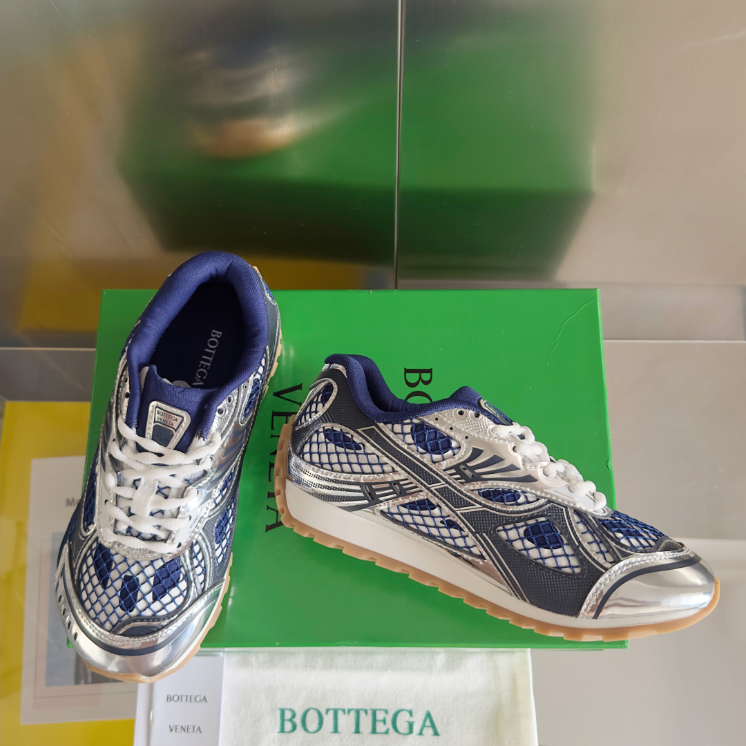 顶级版本：情侣款
Bottega Veneta 葆蝶家BV最新款Orbit系列  情侣款 复古 网面 休