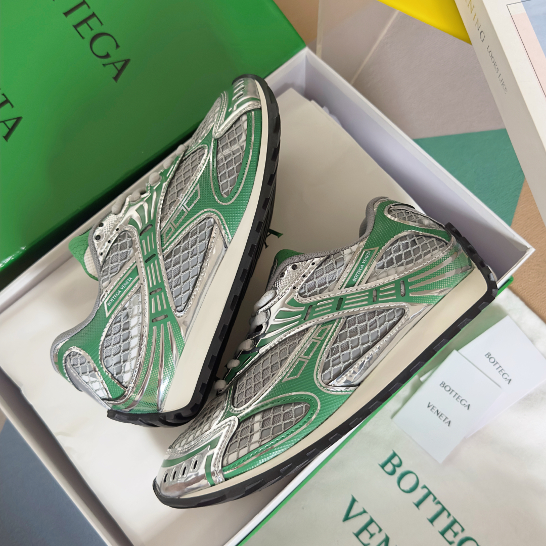 顶级版本：情侣款
Bottega Veneta 葆蝶家BV最新款Orbit系列  情侣款 复古 网面 休