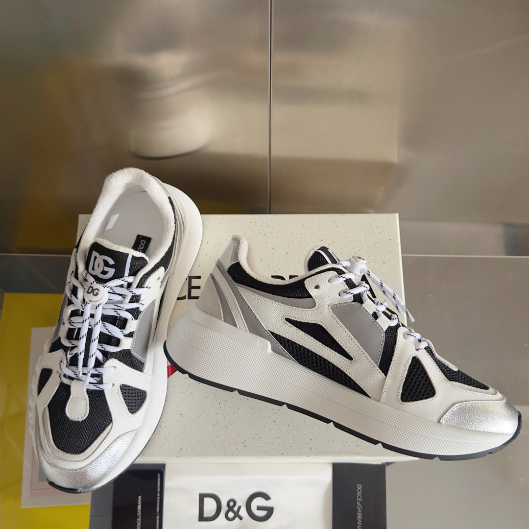 顶级版本：情侣款
Dolce&Gabbana杜嘉班纳 D&G最新款 情侣款 休闲 运动鞋 老爹鞋 跑鞋
