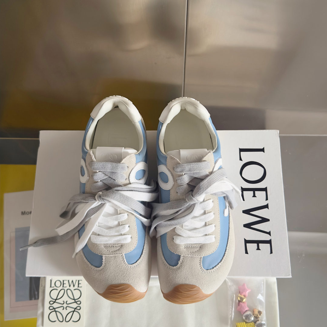 顶级版本：情侣款
LOEWE 罗意威 最新走秀款 Ballet Runner 2.0情侣款 芭蕾 休闲 