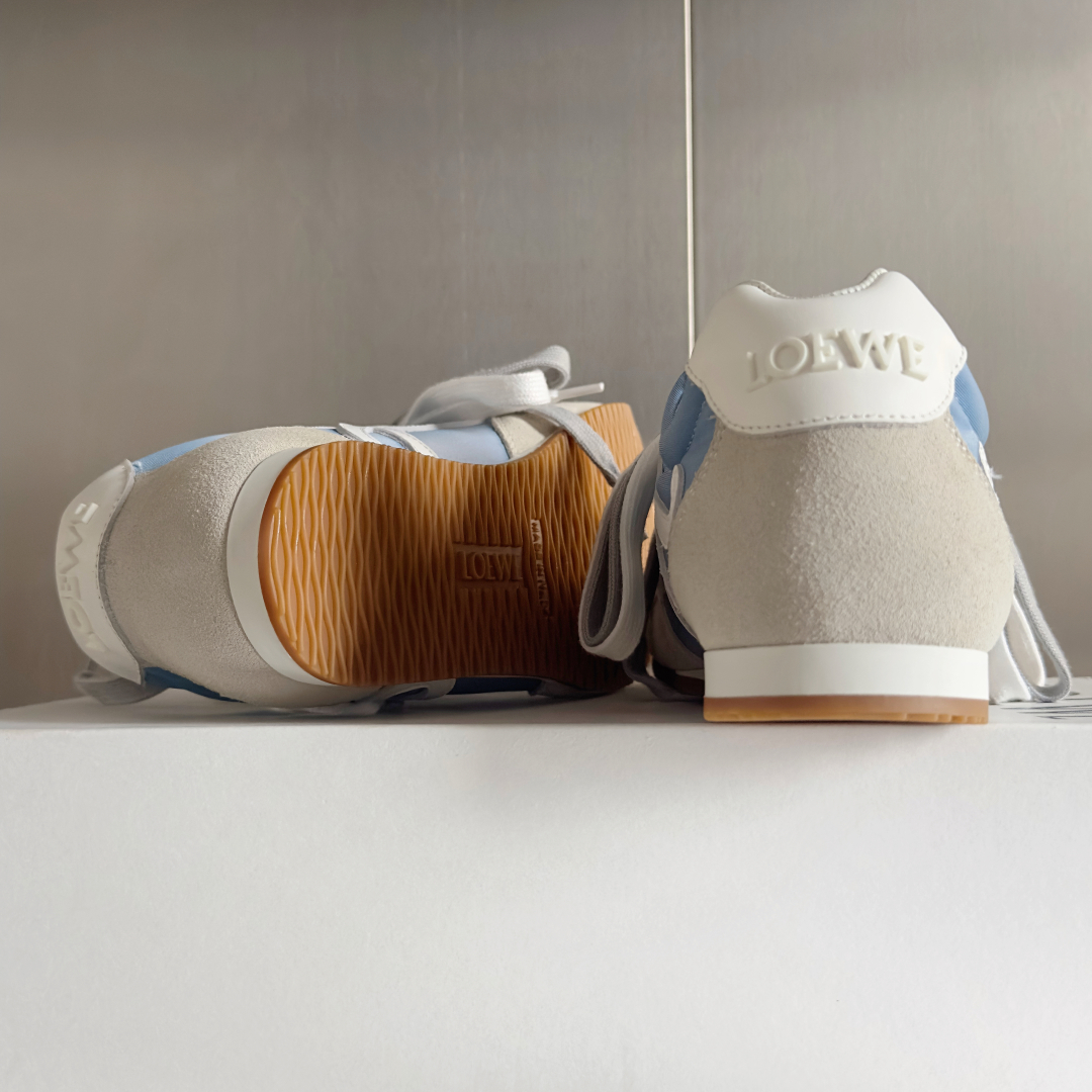 顶级版本：情侣款
LOEWE 罗意威 最新走秀款 Ballet Runner 2.0情侣款 芭蕾 休闲 