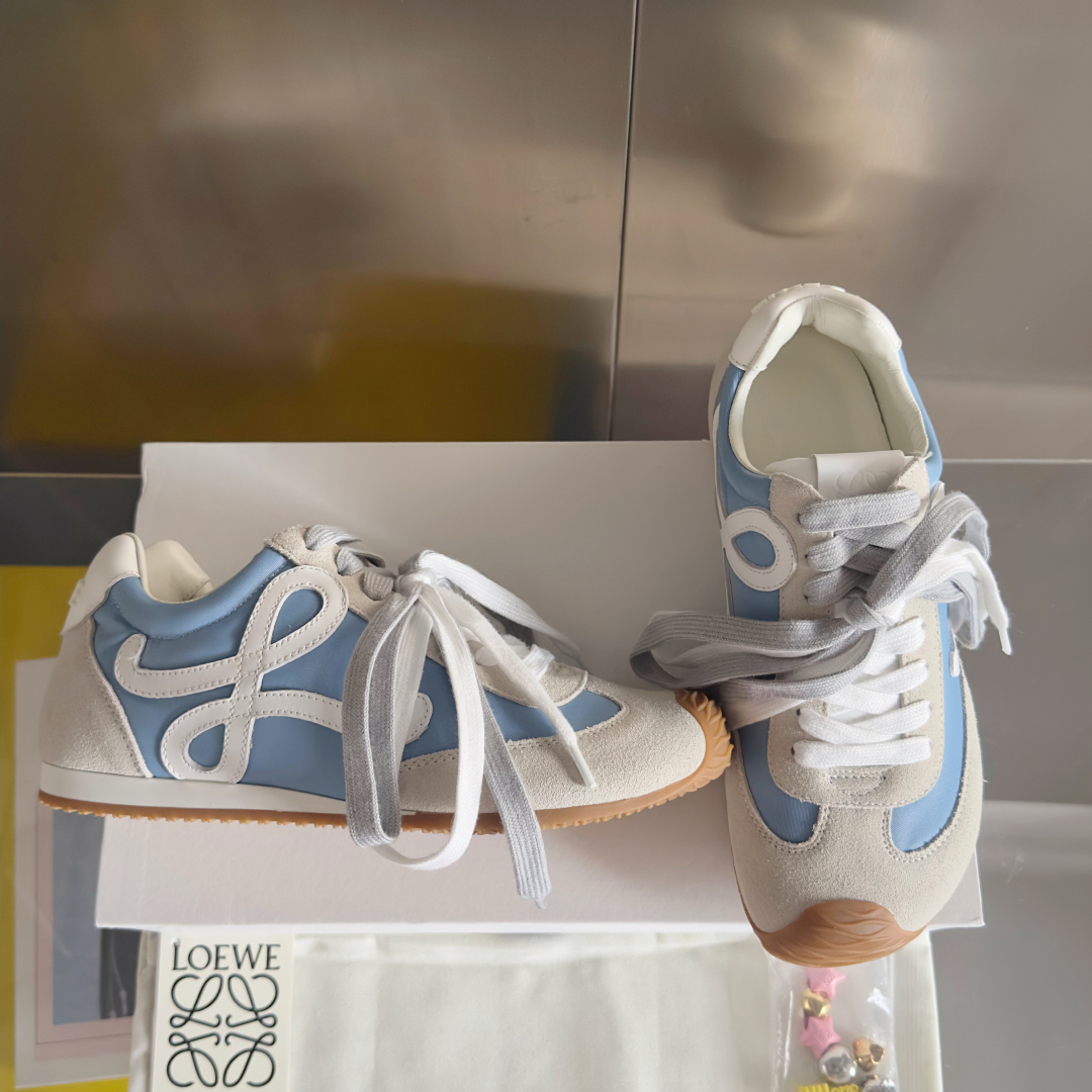 顶级版本：情侣款
LOEWE 罗意威 最新走秀款 Ballet Runner 2.0情侣款 芭蕾 休闲 