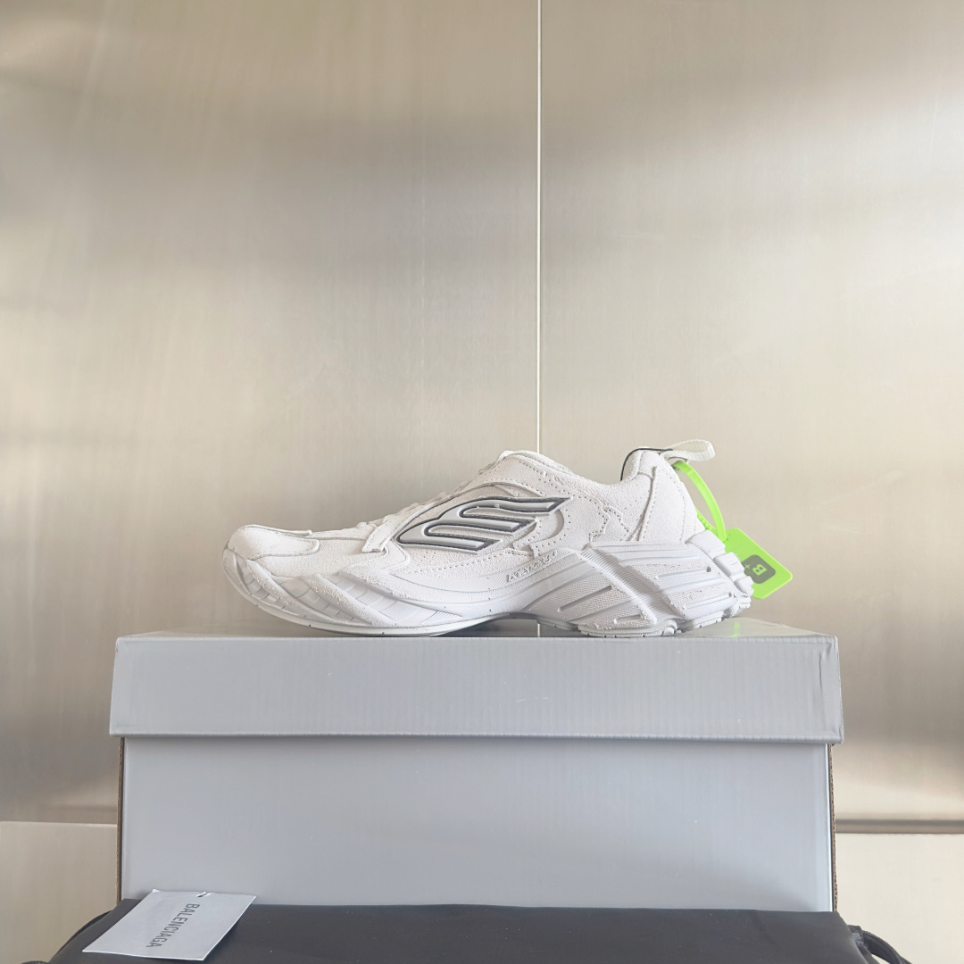 顶级版本:情侣款
Balenciaga巴黎世家Monday系列 情侣款 厚底 老爹鞋 休闲 运动鞋
原版
