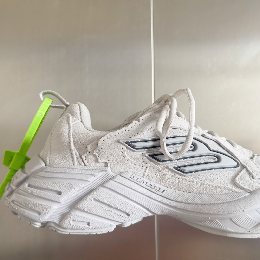 顶级版本:情侣款
Balenciaga巴黎世家Monday系列 情侣款 厚底 老爹鞋 休闲 运动鞋
原版