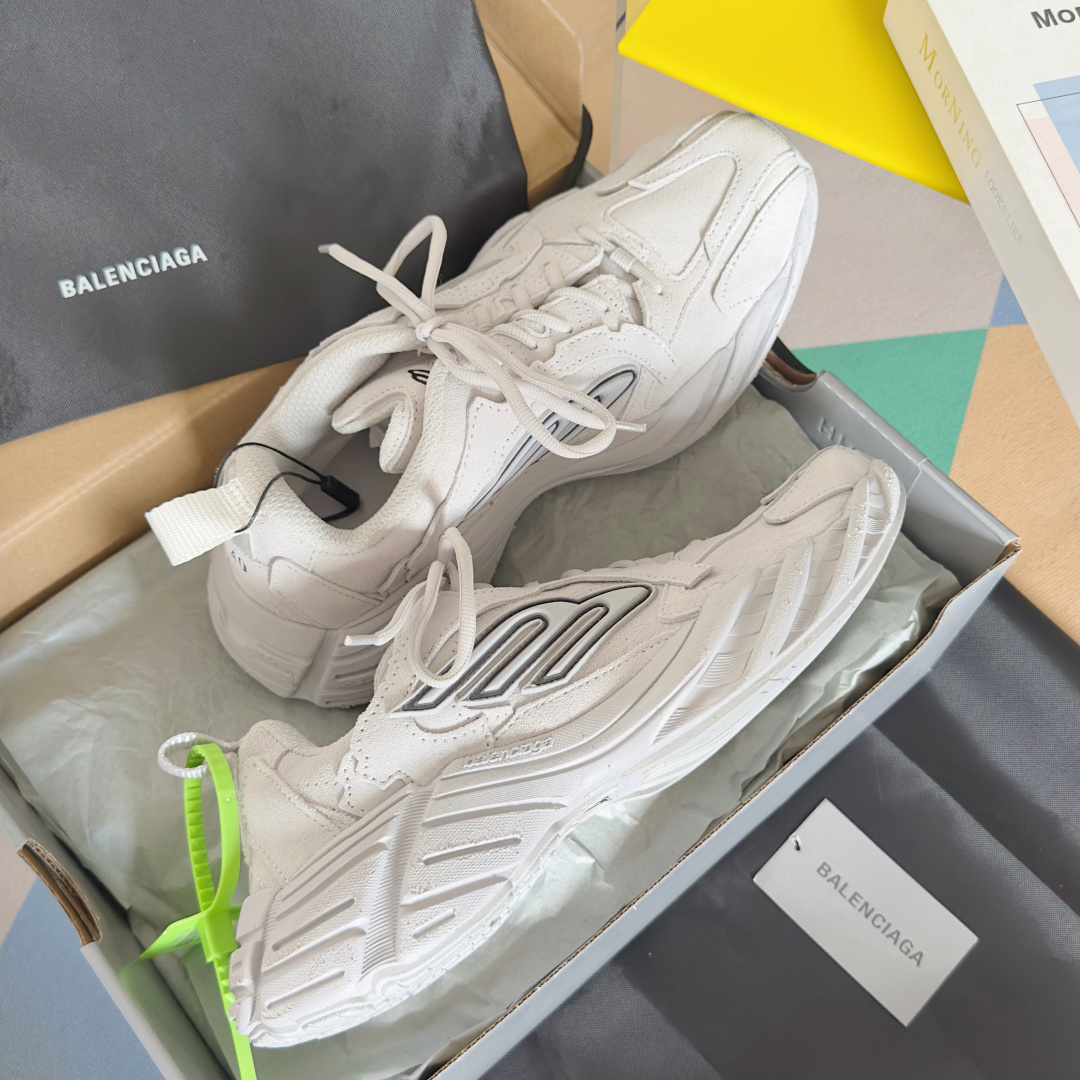 顶级版本:情侣款
Balenciaga巴黎世家Monday系列 情侣款 厚底 老爹鞋 休闲 运动鞋
原版