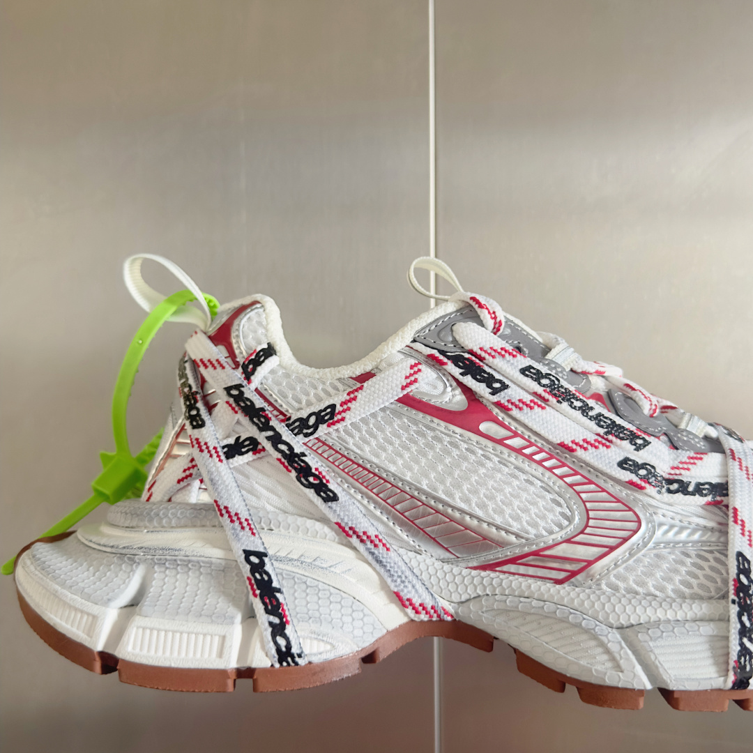 顶级版本:情侣款
Balenciaga巴黎世家 3XL系列Extreme Lace蜘蛛侠 绑带 厚底 休