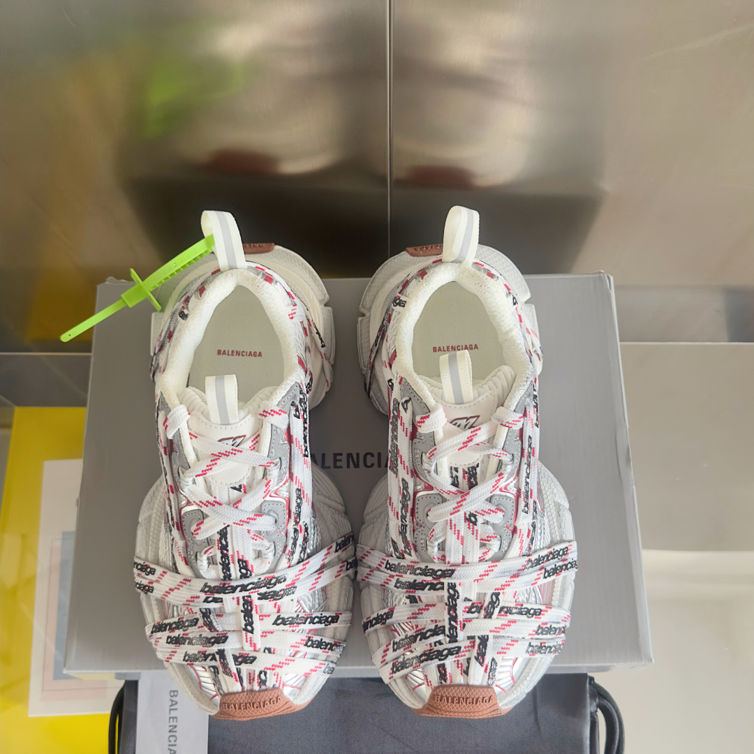 顶级版本:情侣款
Balenciaga巴黎世家 3XL系列Extreme Lace蜘蛛侠 绑带 厚底 休