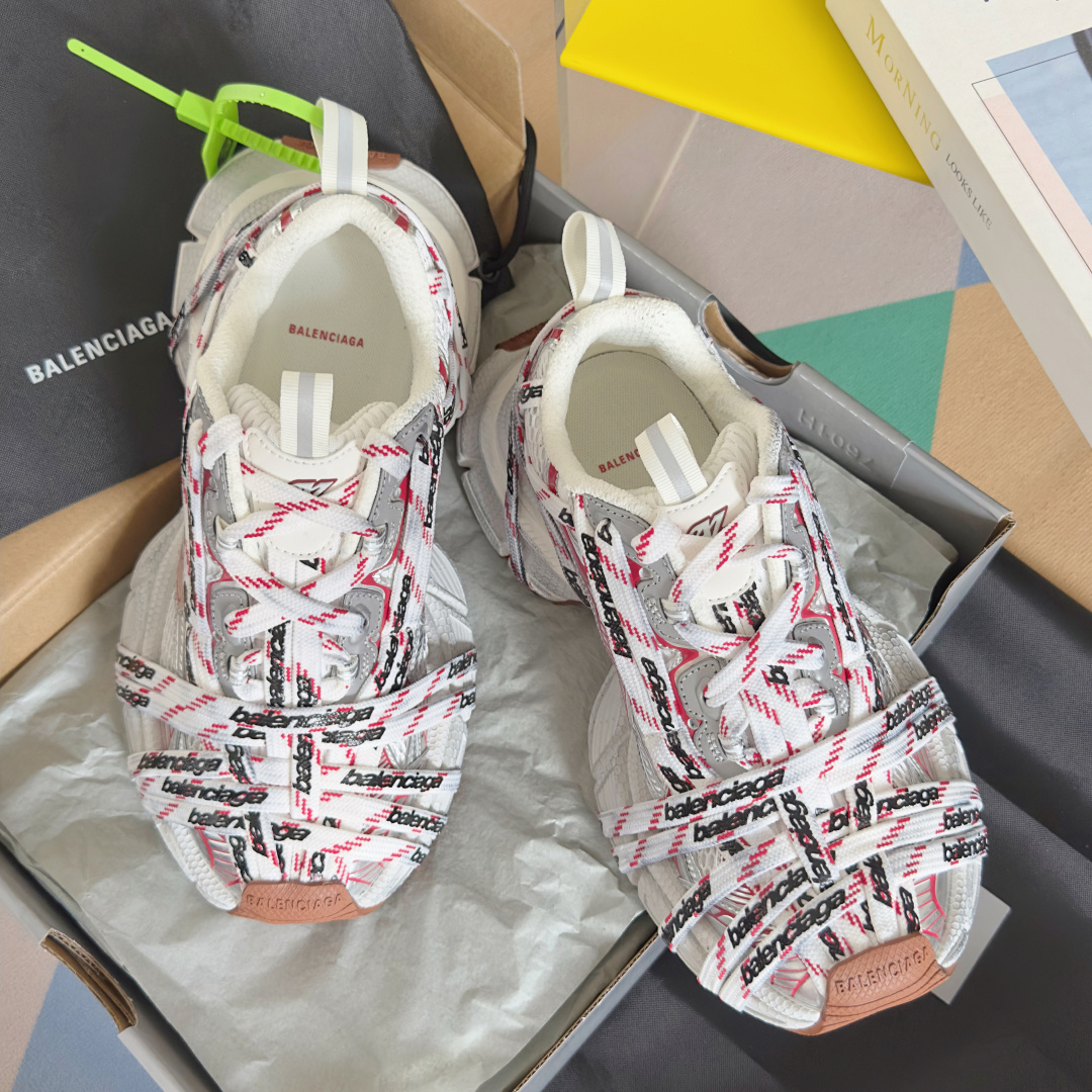 顶级版本:情侣款
Balenciaga巴黎世家 3XL系列Extreme Lace蜘蛛侠 绑带 厚底 休