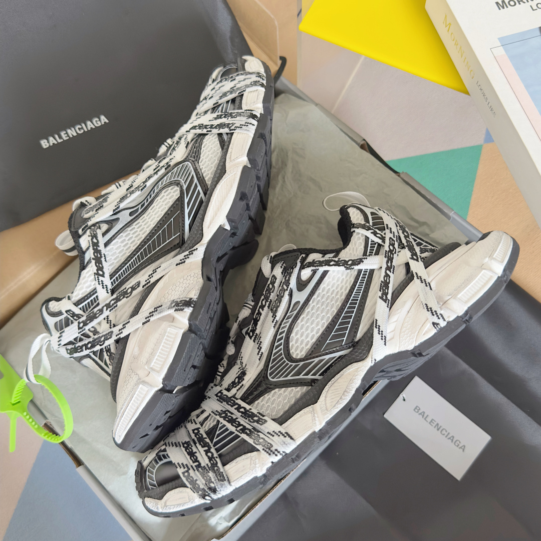 顶级版本:情侣款
Balenciaga巴黎世家 3XL系列Extreme Lace蜘蛛侠 绑带 厚底 休