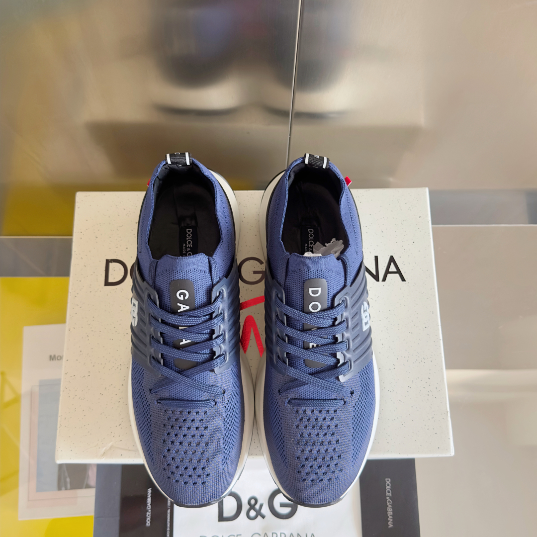 顶级版本：
Dolce&Gabbana杜嘉班纳 D&G最新款 休闲 运动鞋 老爹鞋 跑鞋
原版购入开发 
