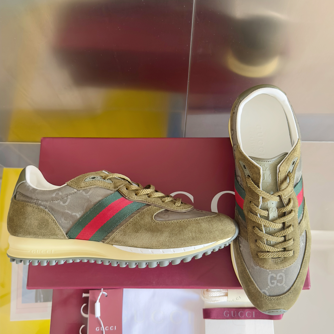 顶级版本：
Gucci古驰 最新 走秀款 Re-Motion系列 厚底 休闲 运动鞋 
原版购入开发 做
