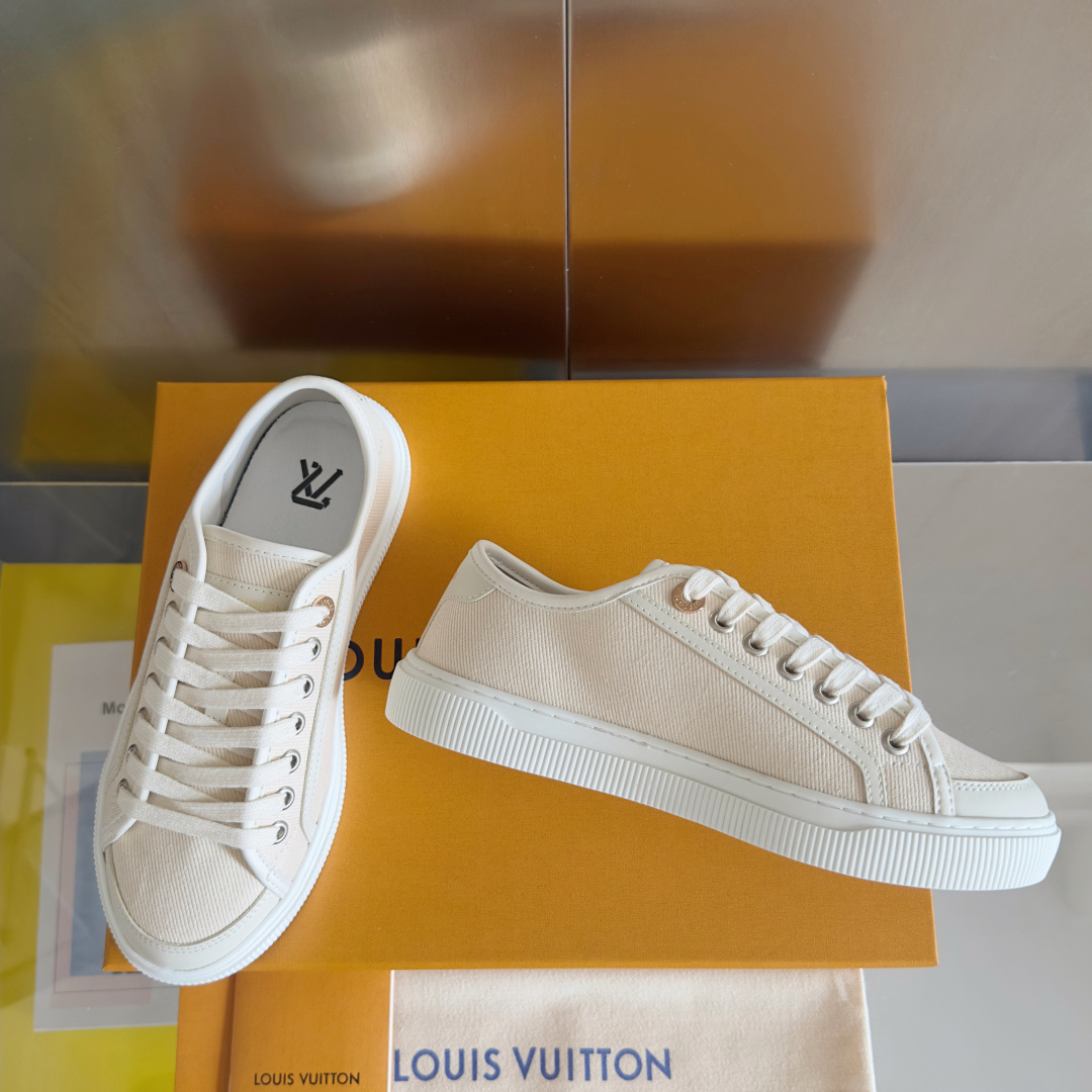 顶级版本:女款(莞货
LV路易威登L家 驴牌最新Lagoon系列 厚底丹宁牛仔布 压花 老花 厚底 休闲