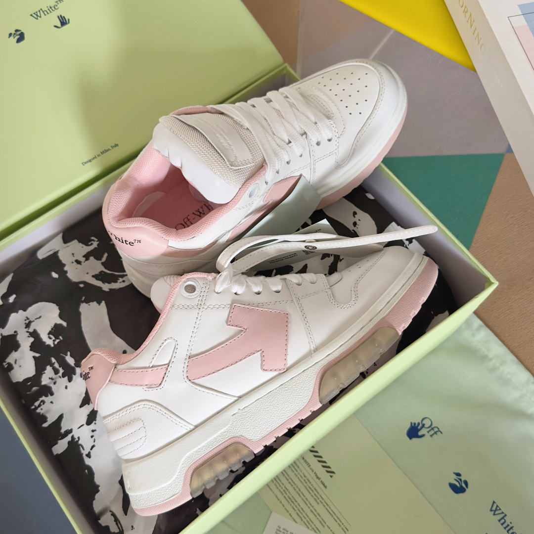 顶级版本:情侣款
Off-White™最新Out Of Office系列 情侣款 厚底 箭头 休闲 运动