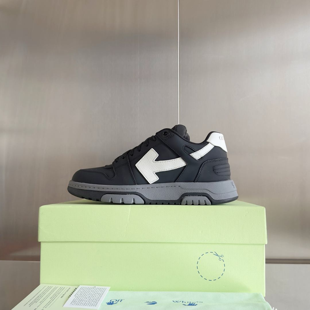顶级版本:情侣款
Off-White™最新Out Of Office系列 情侣款 厚底 箭头 休闲 运动