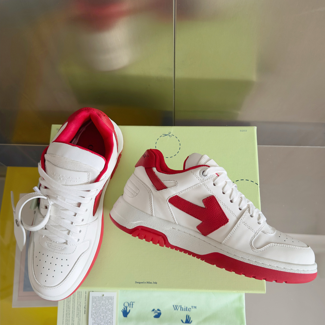 顶级版本:情侣款
Off-White™最新Out Of Office系列 情侣款 厚底 箭头 休闲 运动