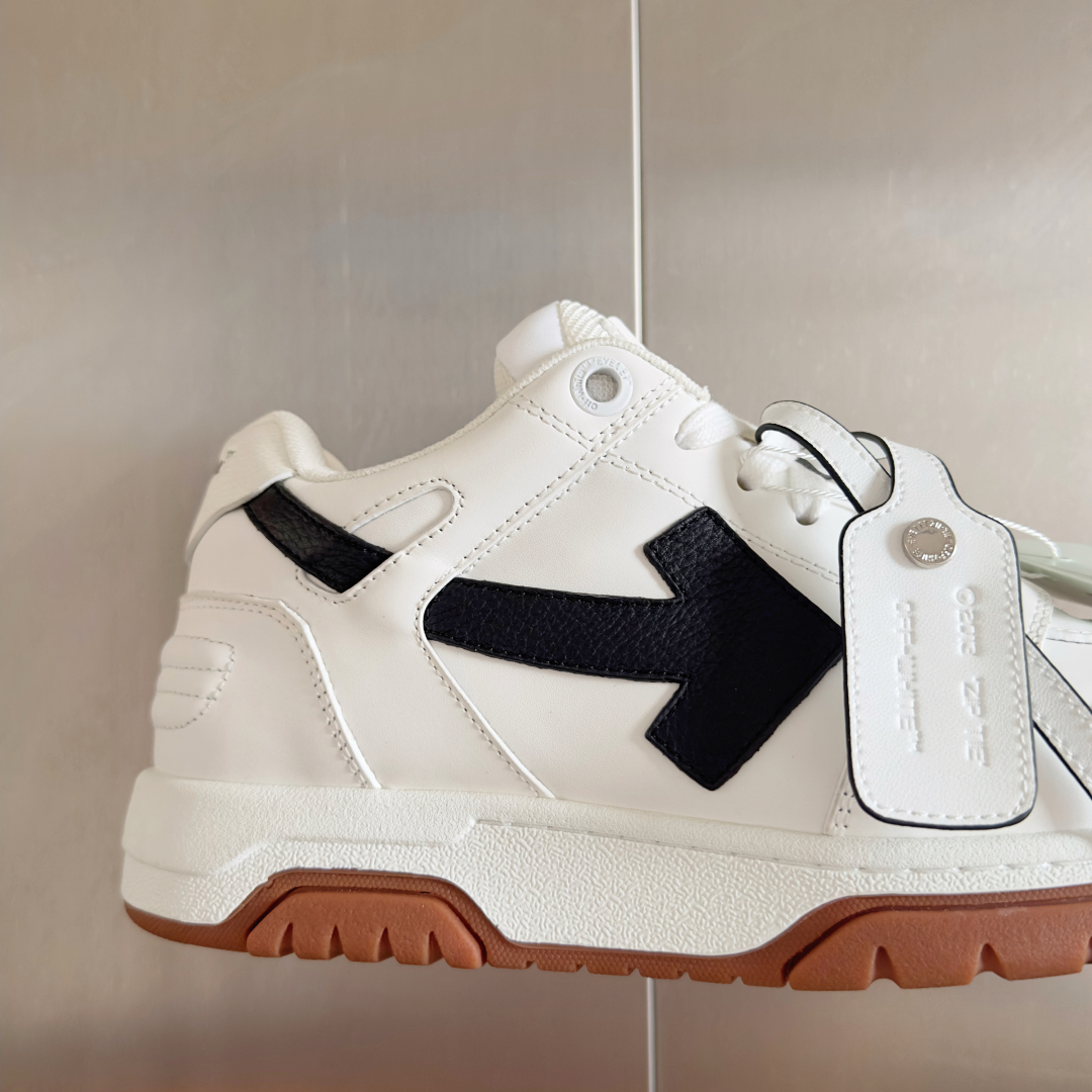 顶级版本：情侣款
Off-White™最新Out Of Office系列 情侣款 厚底 箭头 休闲 运动