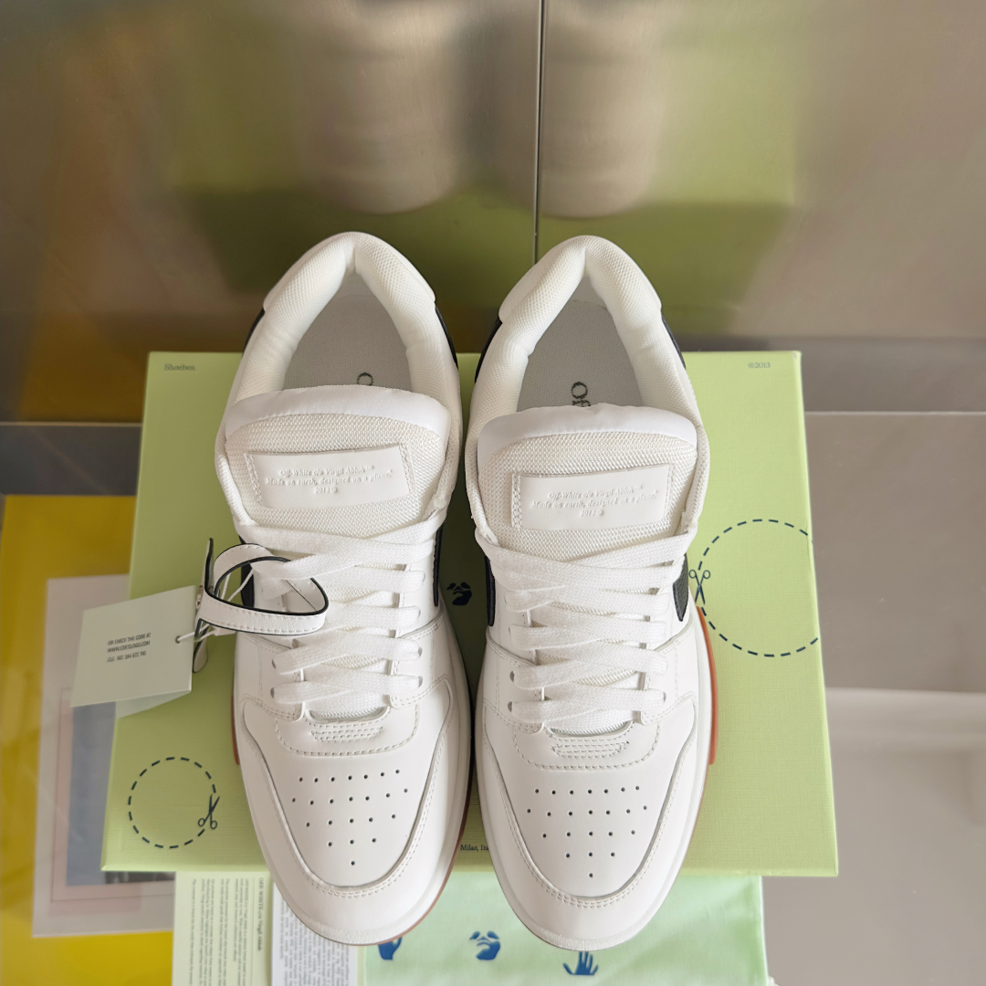 顶级版本：情侣款
Off-White™最新Out Of Office系列 情侣款 厚底 箭头 休闲 运动