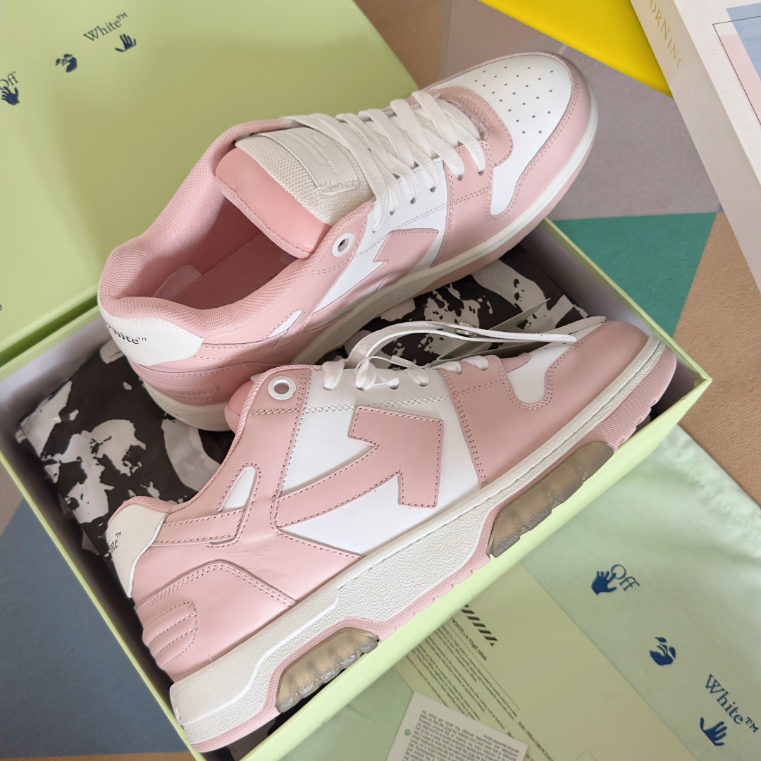 顶级版本:情侣款
Off-White™最新Out Of Office系列 情侣款 厚底 箭头 休闲 运动