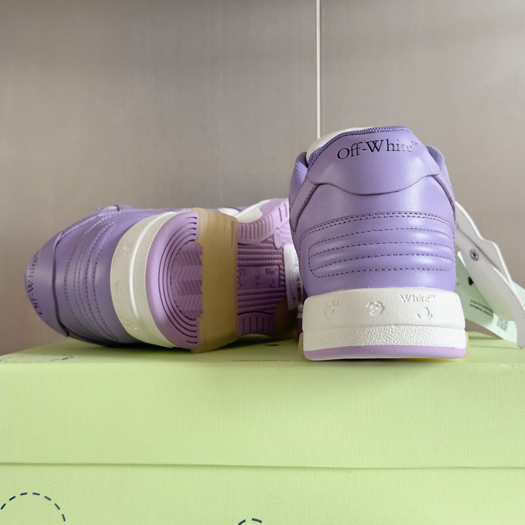 顶级版本:情侣款
Off-White™最新Out Of Office系列 情侣款 厚底 箭头 休闲 运动
