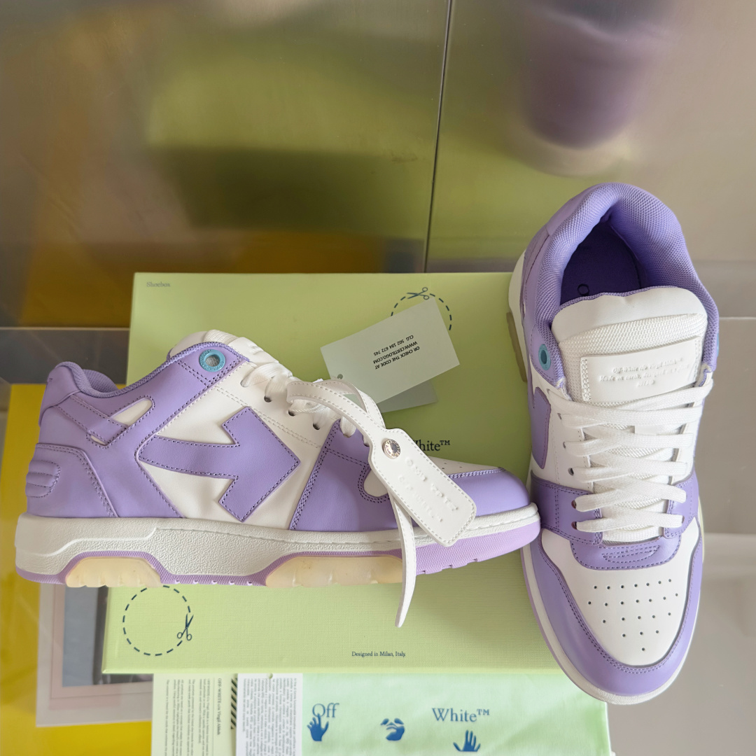 顶级版本:情侣款
Off-White™最新Out Of Office系列 情侣款 厚底 箭头 休闲 运动