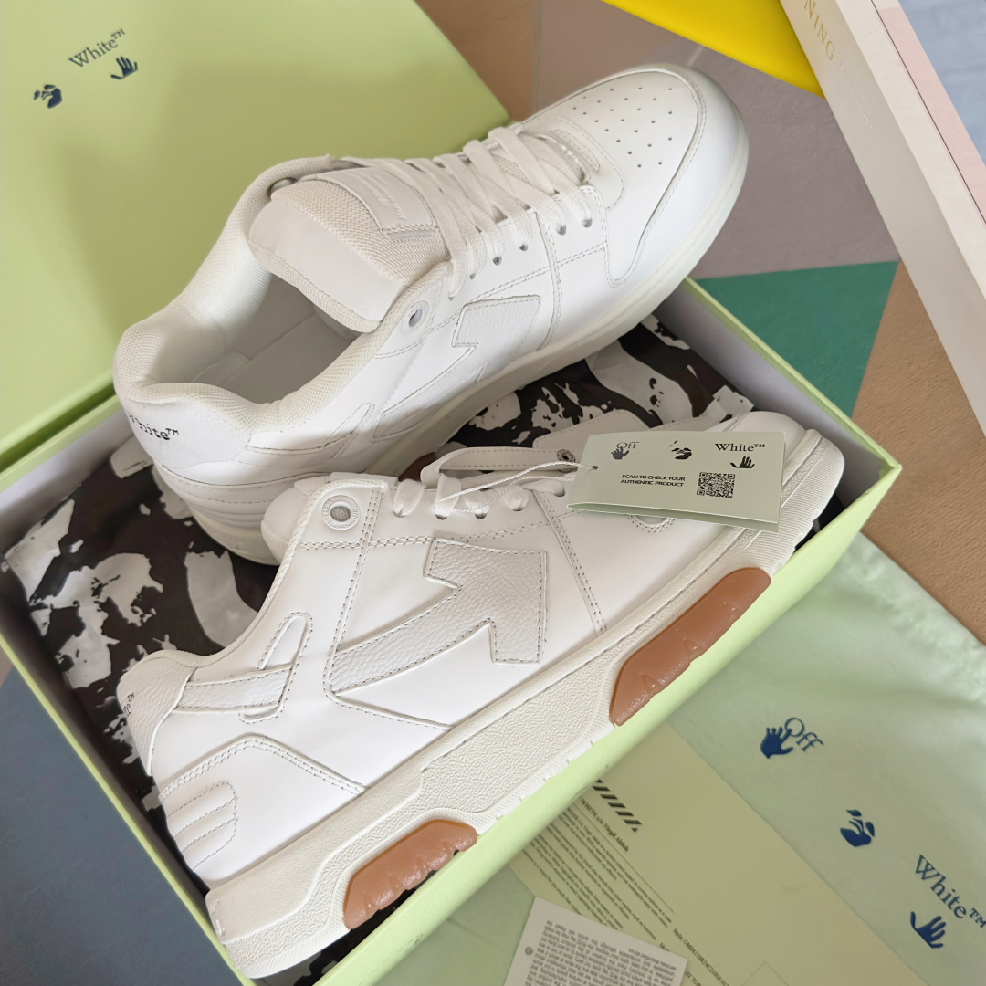 顶级版本：情侣款
Off-White™最新Out Of Office系列 情侣款 厚底 箭头 休闲 运动