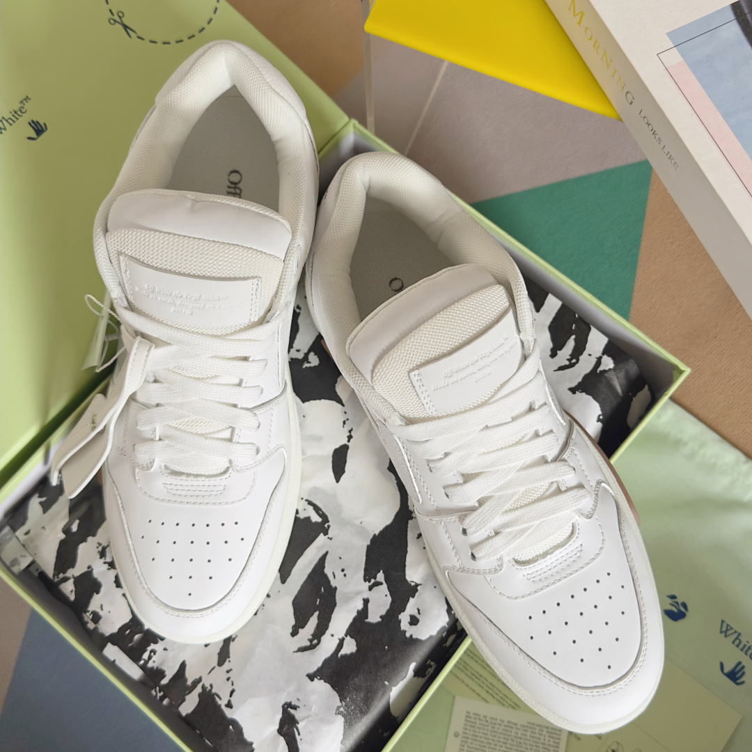 顶级版本：情侣款
Off-White™最新Out Of Office系列 情侣款 厚底 箭头 休闲 运动