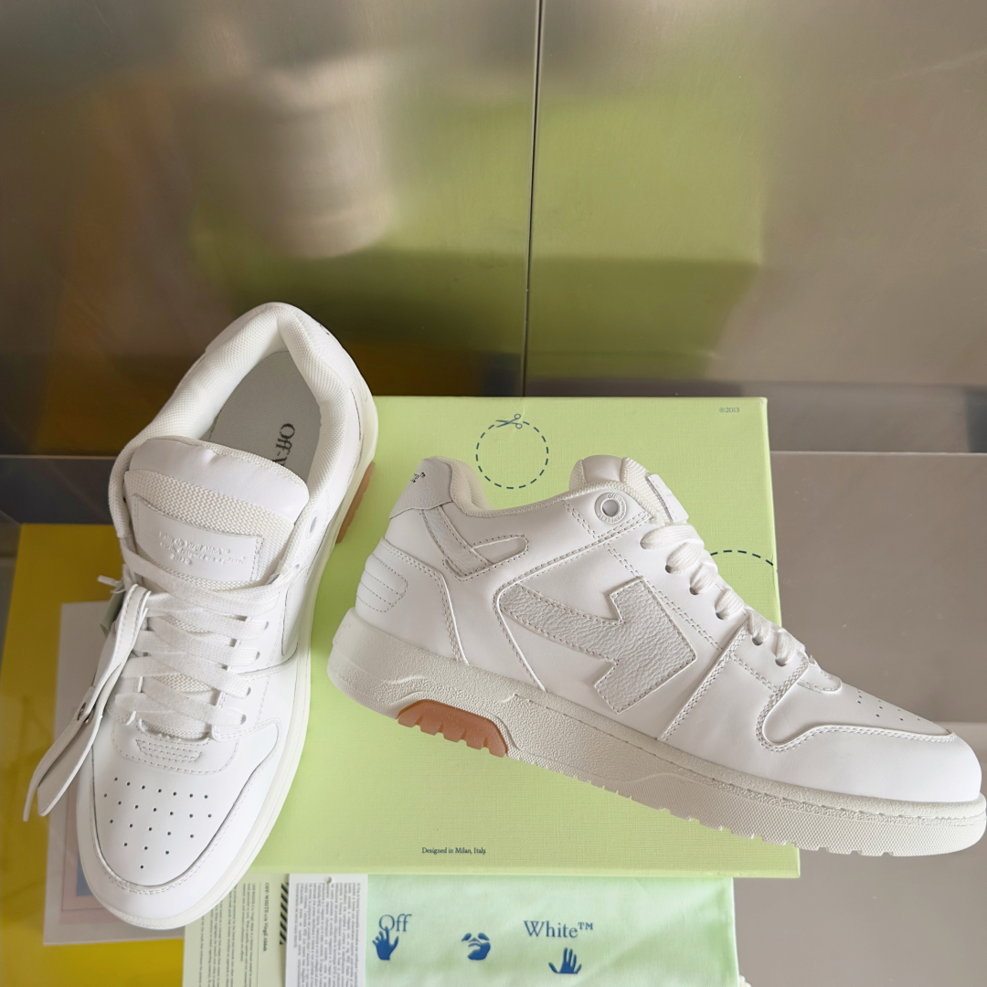 顶级版本：情侣款
Off-White™最新Out Of Office系列 情侣款 厚底 箭头 休闲 运动