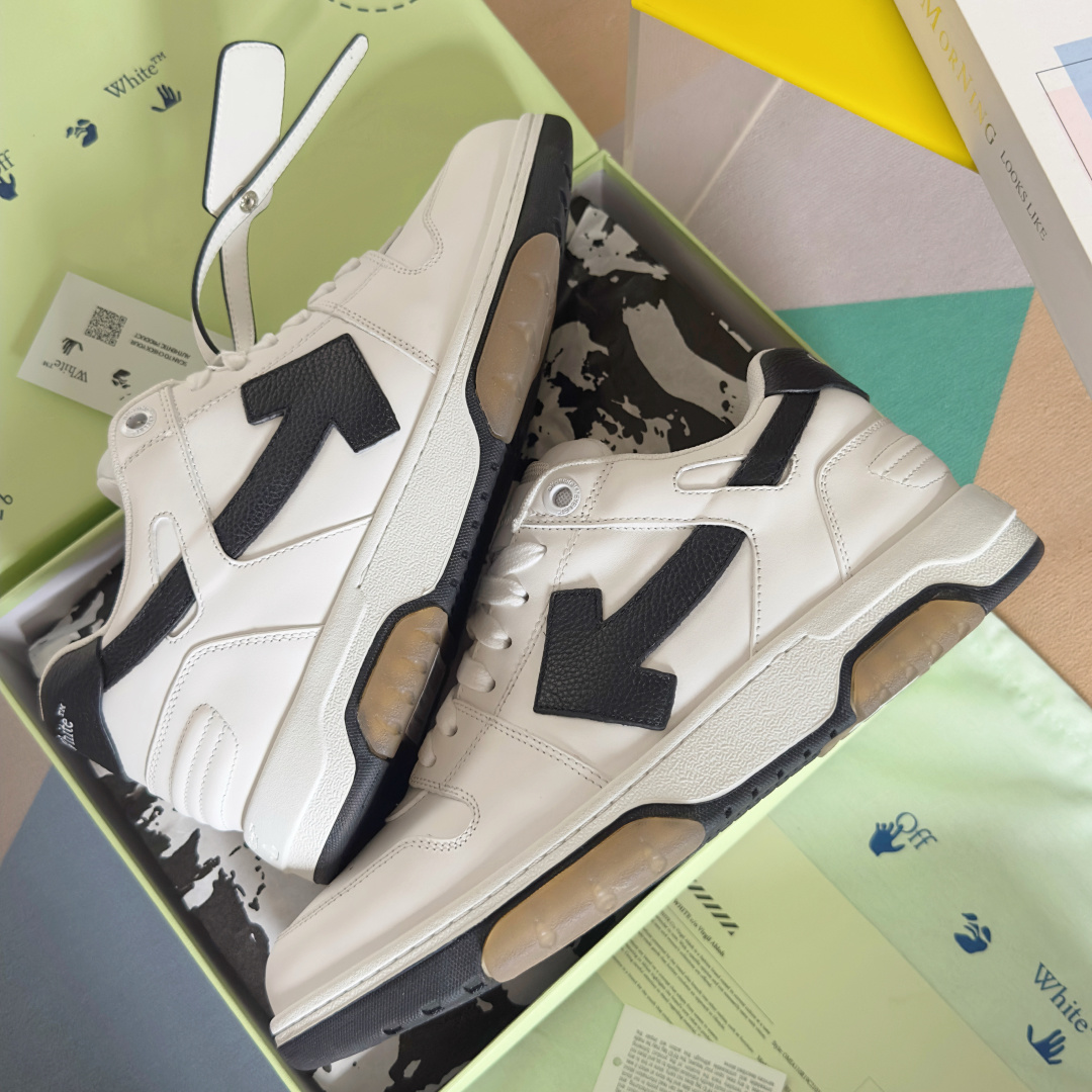顶级版本:情侣款
Off-White™最新Out Of Office系列 情侣款 厚底 箭头 休闲 运动