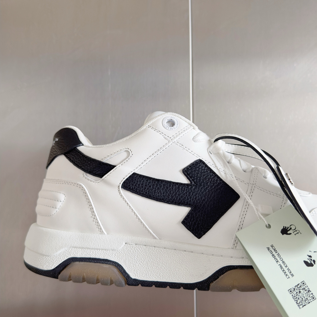 顶级版本:情侣款
Off-White™最新Out Of Office系列 情侣款 厚底 箭头 休闲 运动