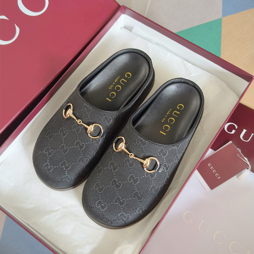 顶级版本：女款
Gucci古驰 最新Supreme系列 双G 马衔扣 包头 勃肯鞋 半拖鞋 
原版购入开