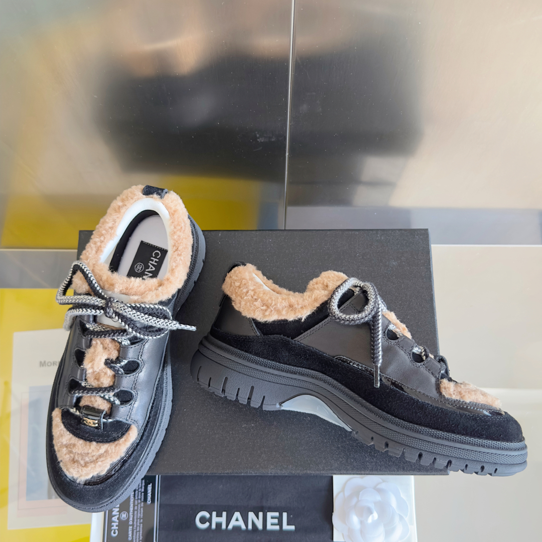 顶级版本：女款
Chanel 香奈儿 25C 中古风 厚底 休闲鞋 运动鞋
原版购入开发 做货 小香 C