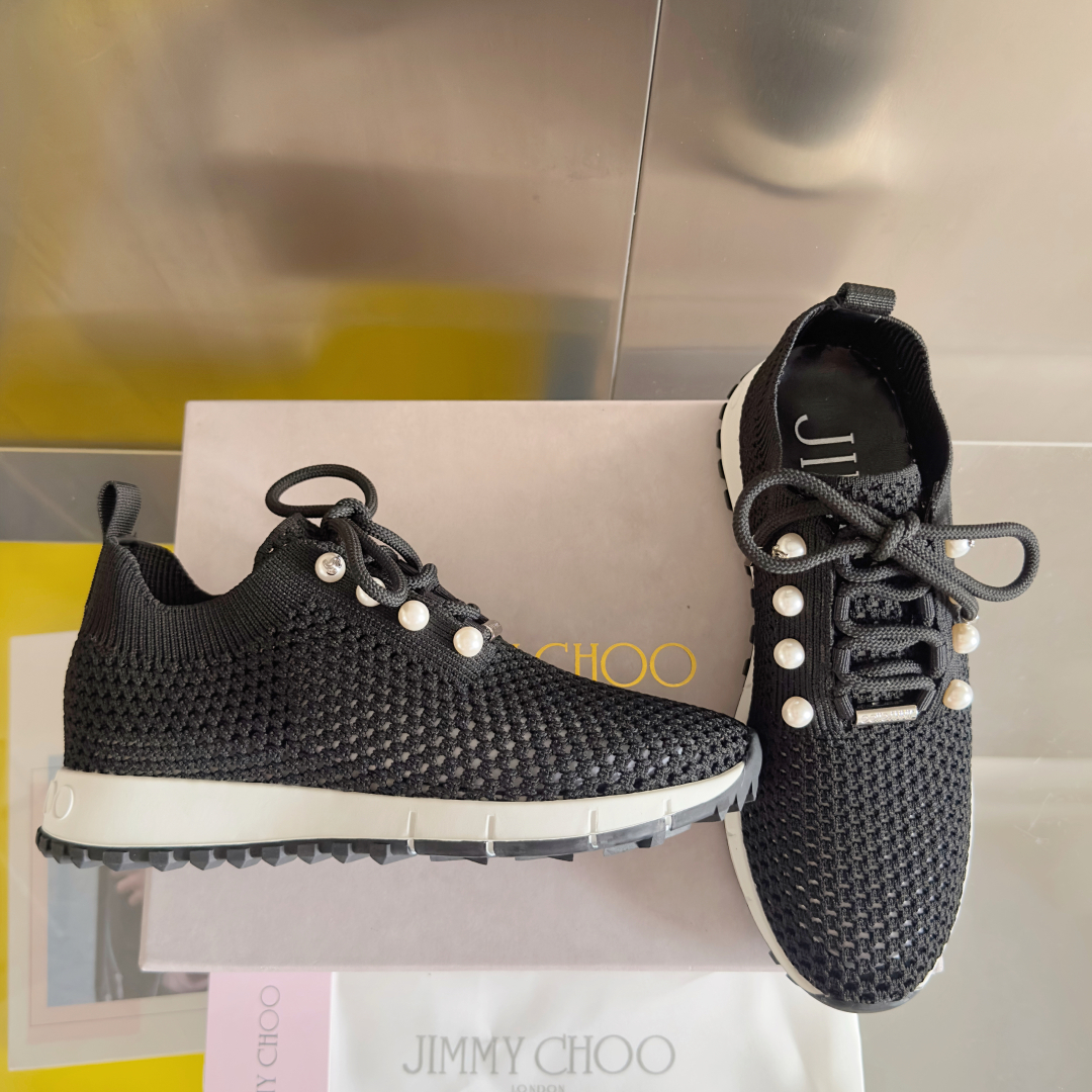 顶级版本：女款
Jimmy Choo周仰杰JC最新Veles系列 飞织 针织 休闲 运动鞋
原版购入开发