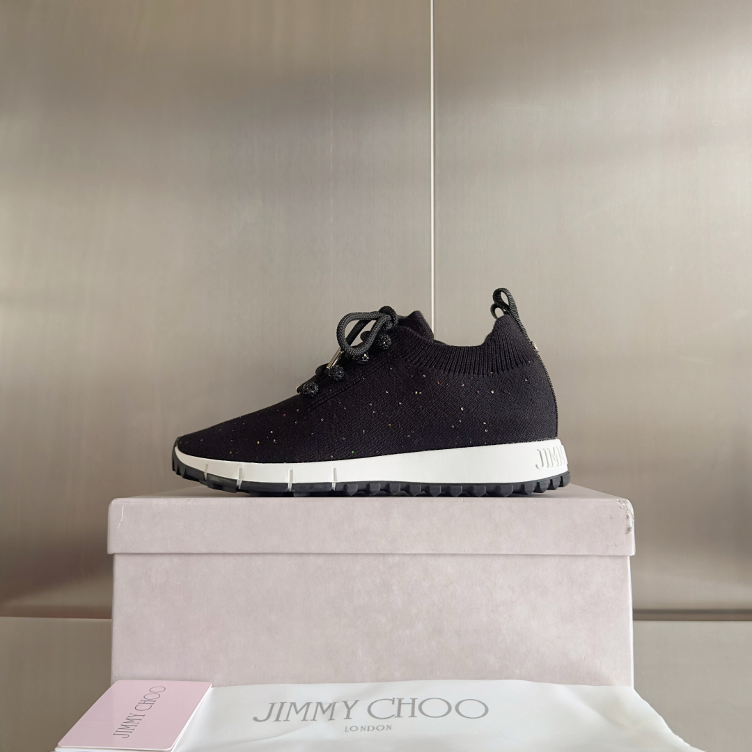 顶级版本：女款
Jimmy Choo周仰杰JC最新Veles系列 飞织 针织 休闲 运动鞋
原版购入开发