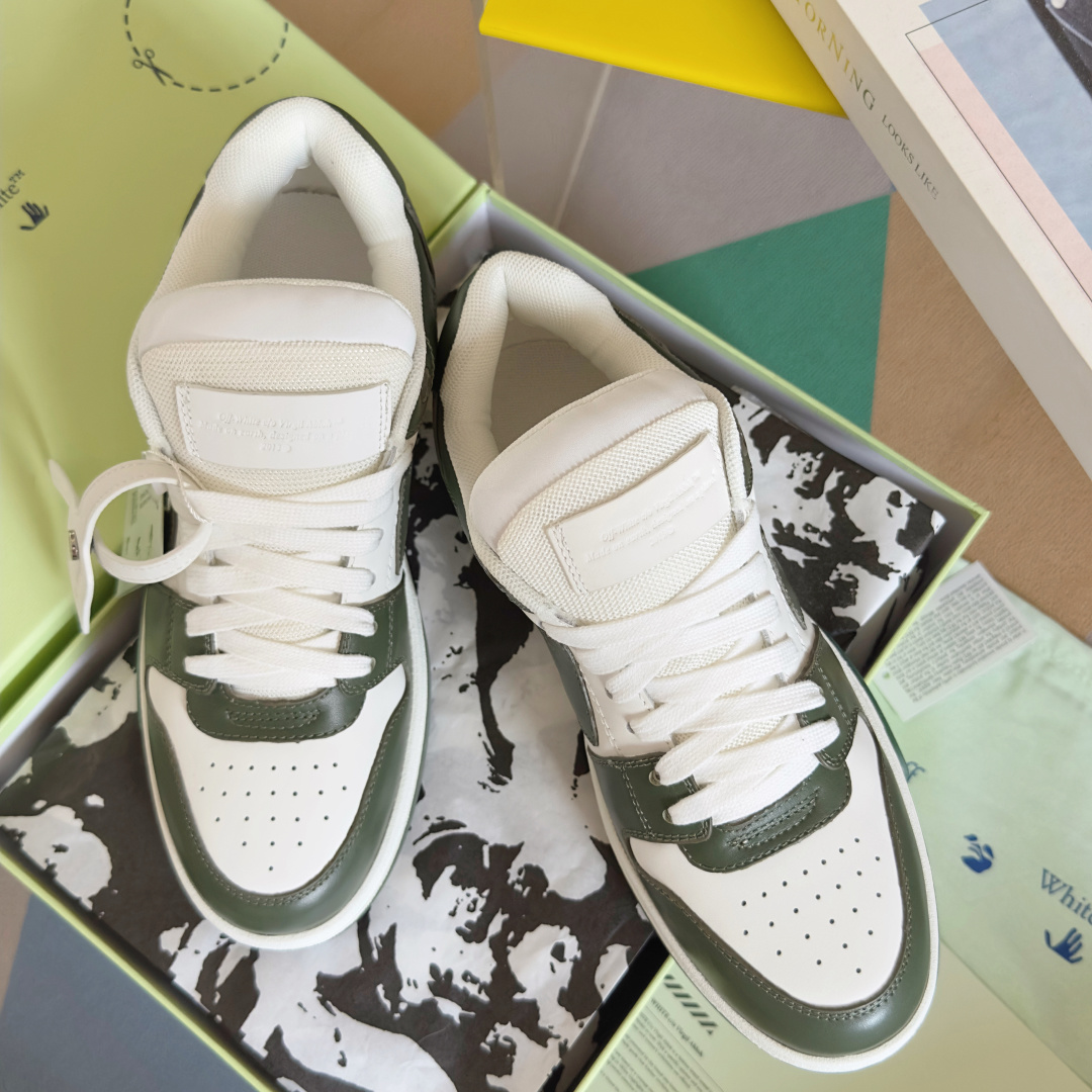 顶级版本:情侣款
Off-White™最新Out Of Office系列 情侣款 厚底 箭头 休闲 运动