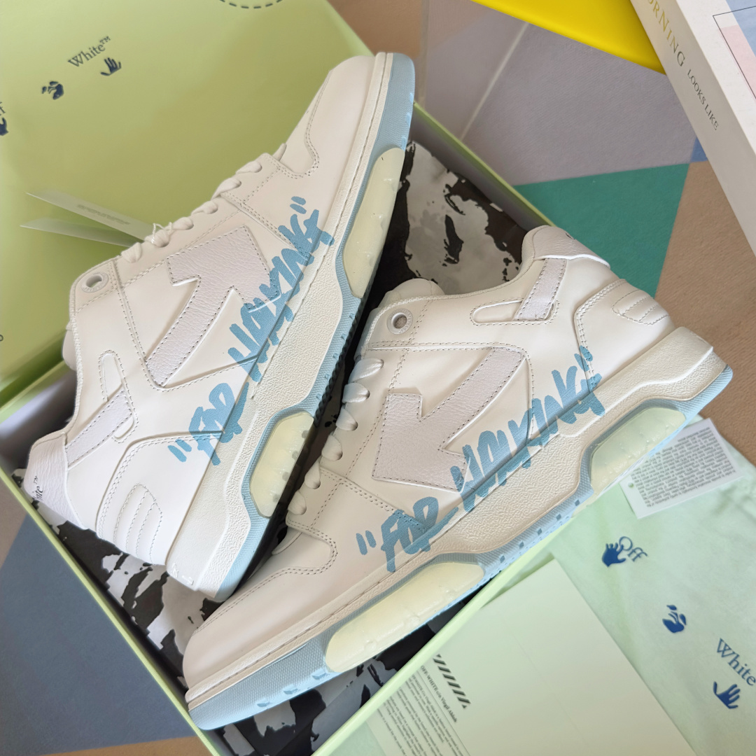 顶级版本:情侣款
Off-White™最新Out Of Office系列 情侣款 厚底 箭头 休闲 运动