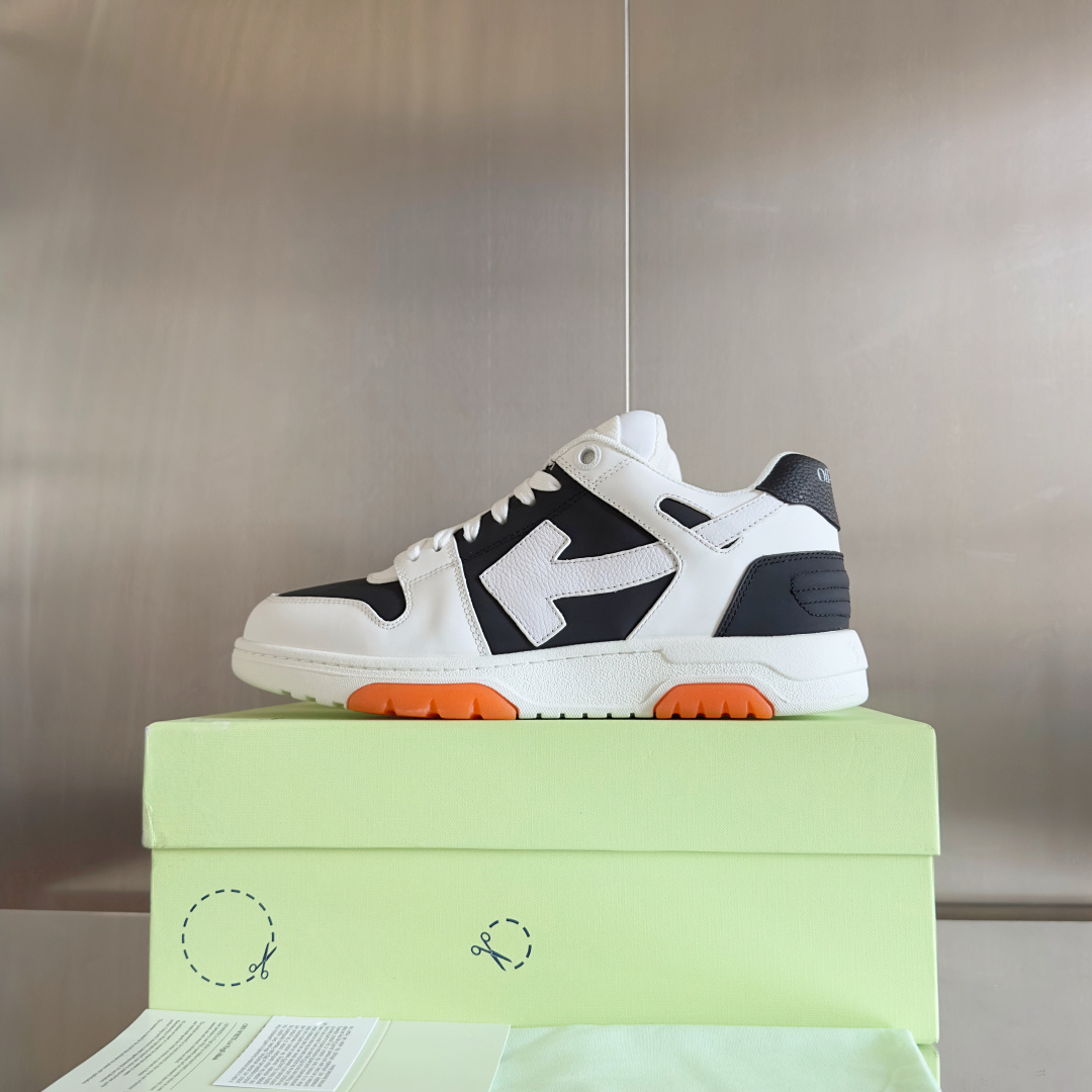顶级版本:情侣款
Off-White™最新Out Of Office系列 情侣款 厚底 箭头 休闲 运动