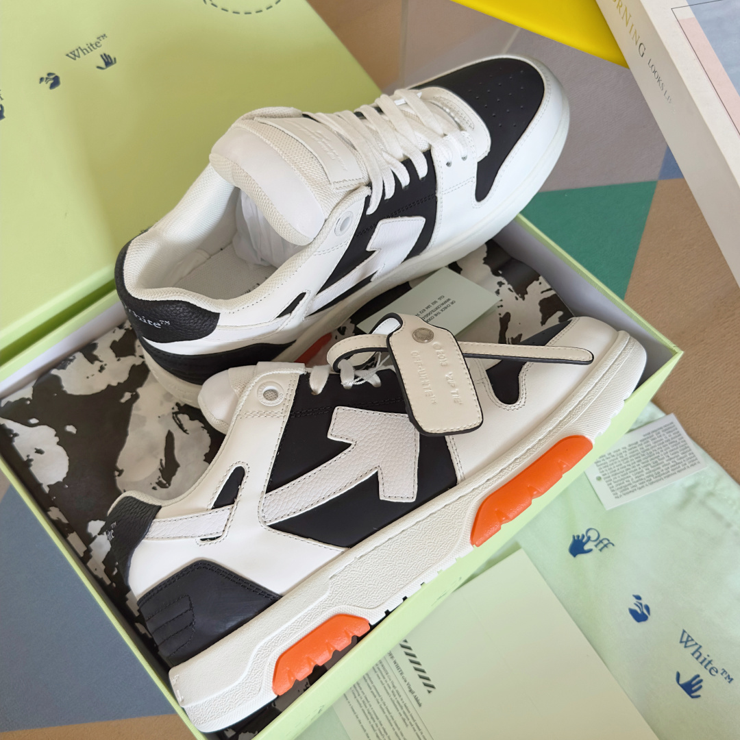 顶级版本:情侣款
Off-White™最新Out Of Office系列 情侣款 厚底 箭头 休闲 运动