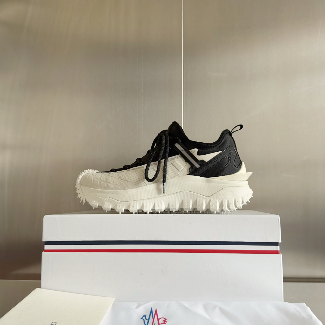 顶级版本:男款
Moncler 盟可睐/蒙口 Trailgrip Apex GTX 户外 休闲 运动鞋