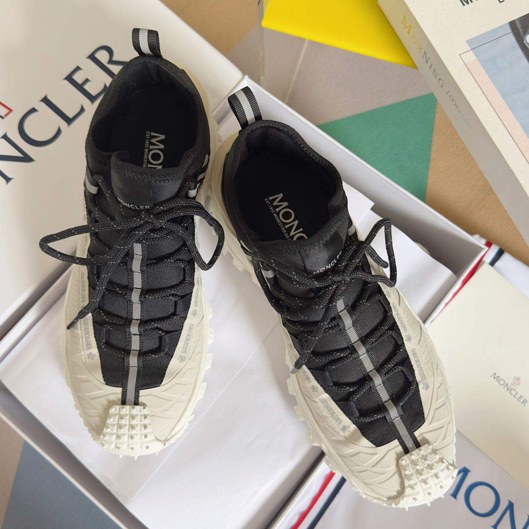 顶级版本:男款
Moncler 盟可睐/蒙口 Trailgrip Apex GTX 户外 休闲 运动鞋