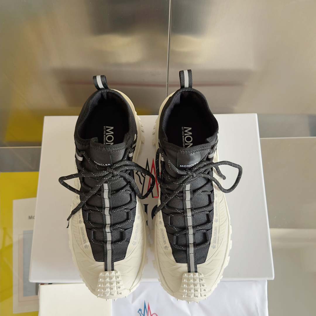 顶级版本:男款
Moncler 盟可睐/蒙口 Trailgrip Apex GTX 户外 休闲 运动鞋