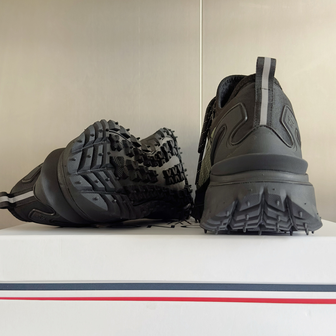 顶级版本:男款
Moncler 盟可睐/蒙口 Trailgrip Apex GTX 户外 休闲 运动鞋