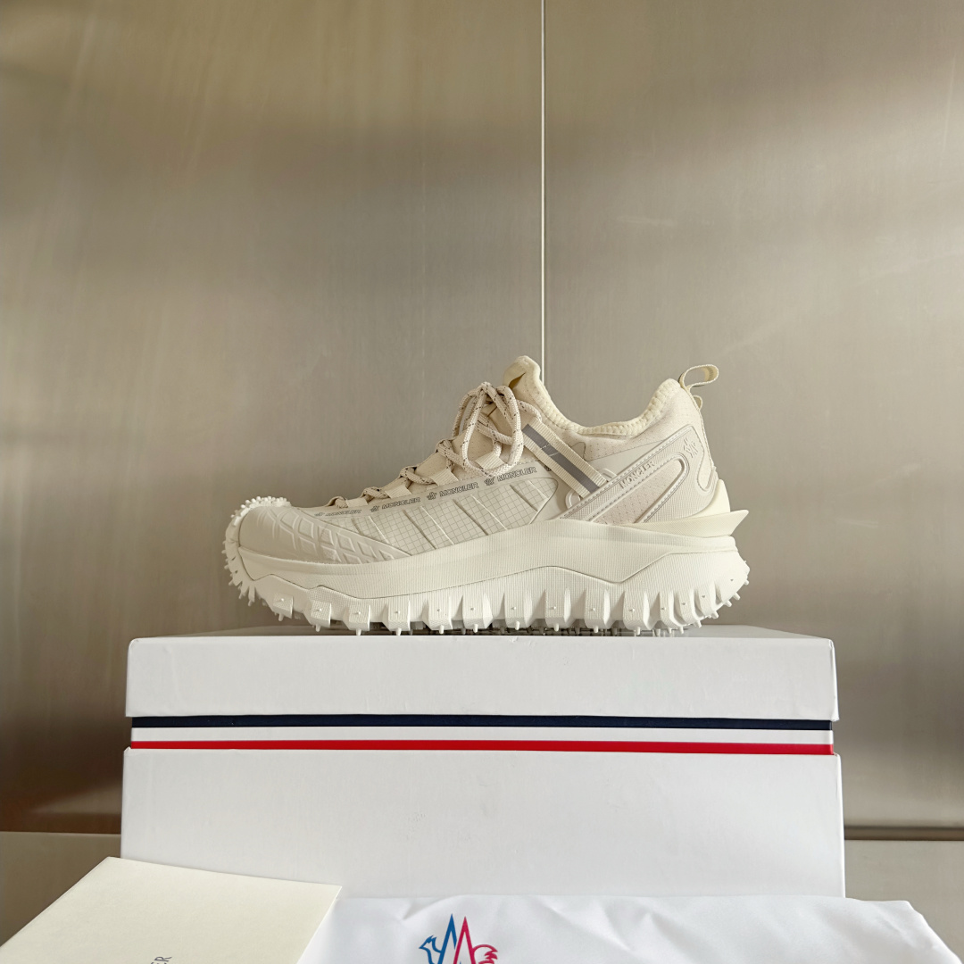 顶级版本:男款
Moncler 盟可睐/蒙口 Trailgrip Apex GTX 户外 休闲 运动鞋