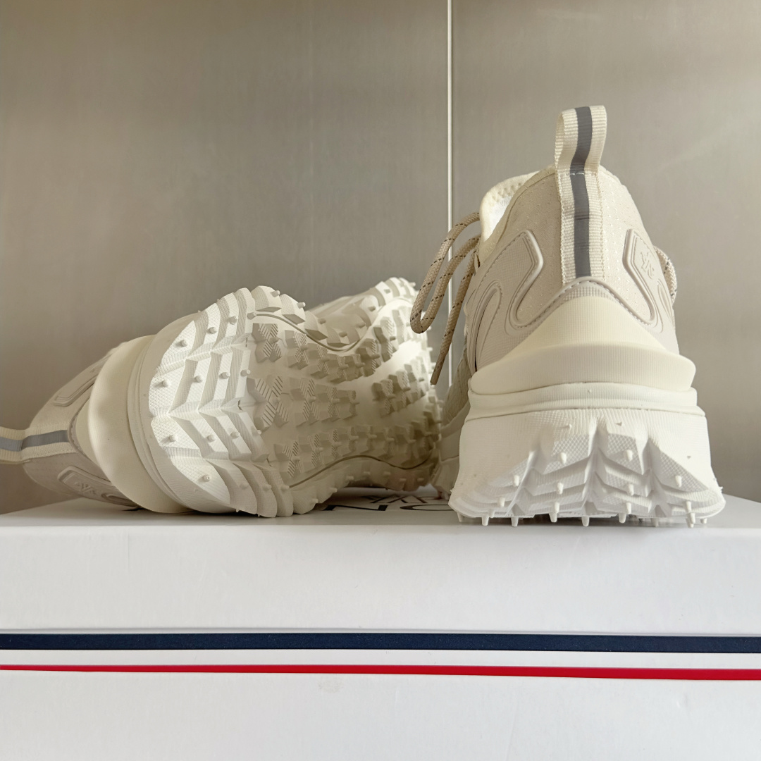顶级版本:男款
Moncler 盟可睐/蒙口 Trailgrip Apex GTX 户外 休闲 运动鞋