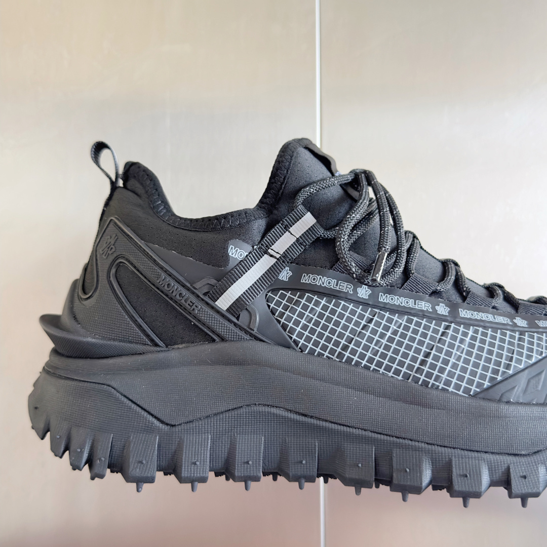 顶级版本:男款
Moncler 盟可睐/蒙口 Trailgrip Apex GTX 户外 休闲 运动鞋