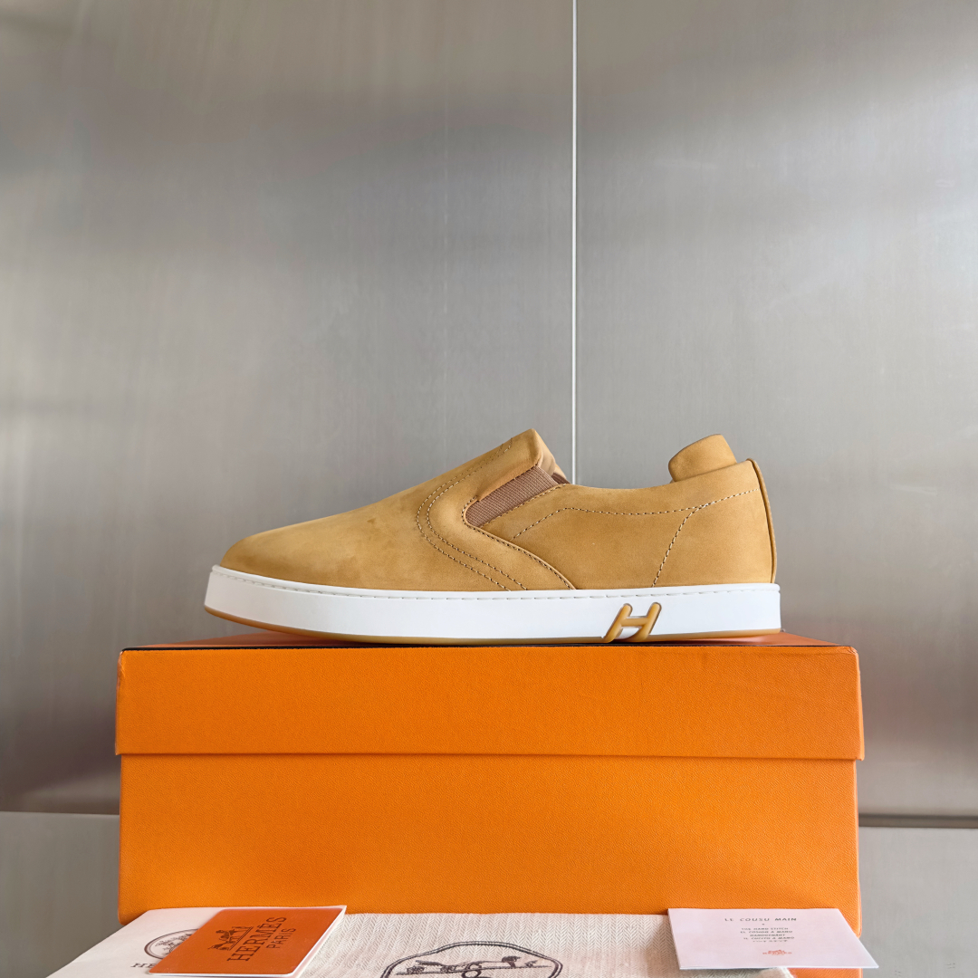 顶级版本：男款
Hermes爱马仕 Lucky系列 乐福鞋 休闲 运动鞋 滑板鞋
原版购入开发 做货 这